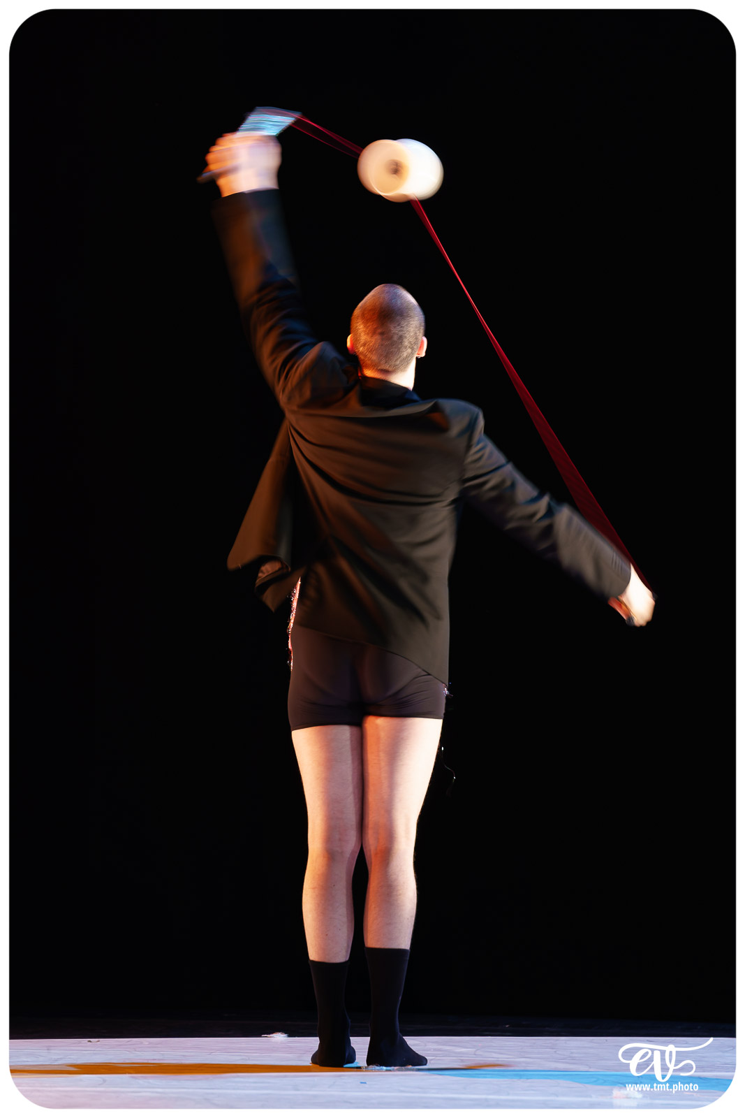 A4 (COMME LA FEUILLE) CIE CHICOS MAMBO